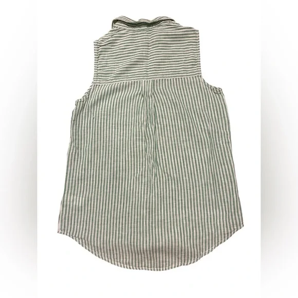 beachlunchlounge collection Linen/Cotton green & white stripe top. Size Small. - Picture 2 of 12